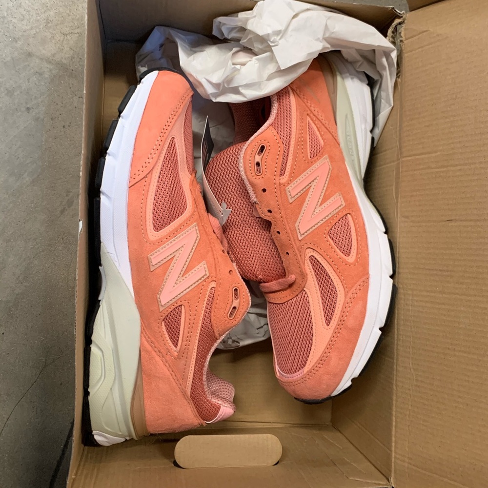New Balance M990v4 Sunrise Rose Sneakers